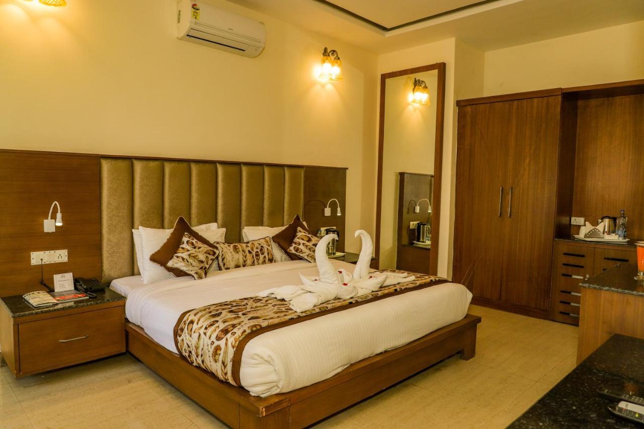 Excel Hotels And Resorts Bhīm Tāl Zewnętrze zdjęcie