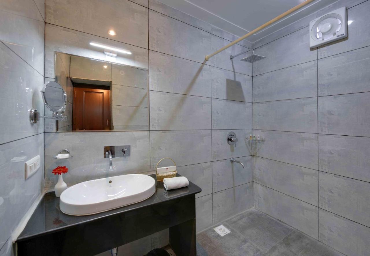 Excel Hotels And Resorts Bhīm Tāl Zewnętrze zdjęcie
